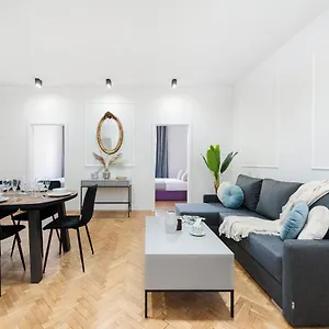 Apartment Gallery 7 - 3, Krakow